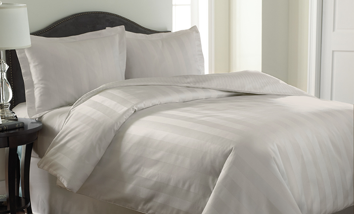 demask comforter set white
